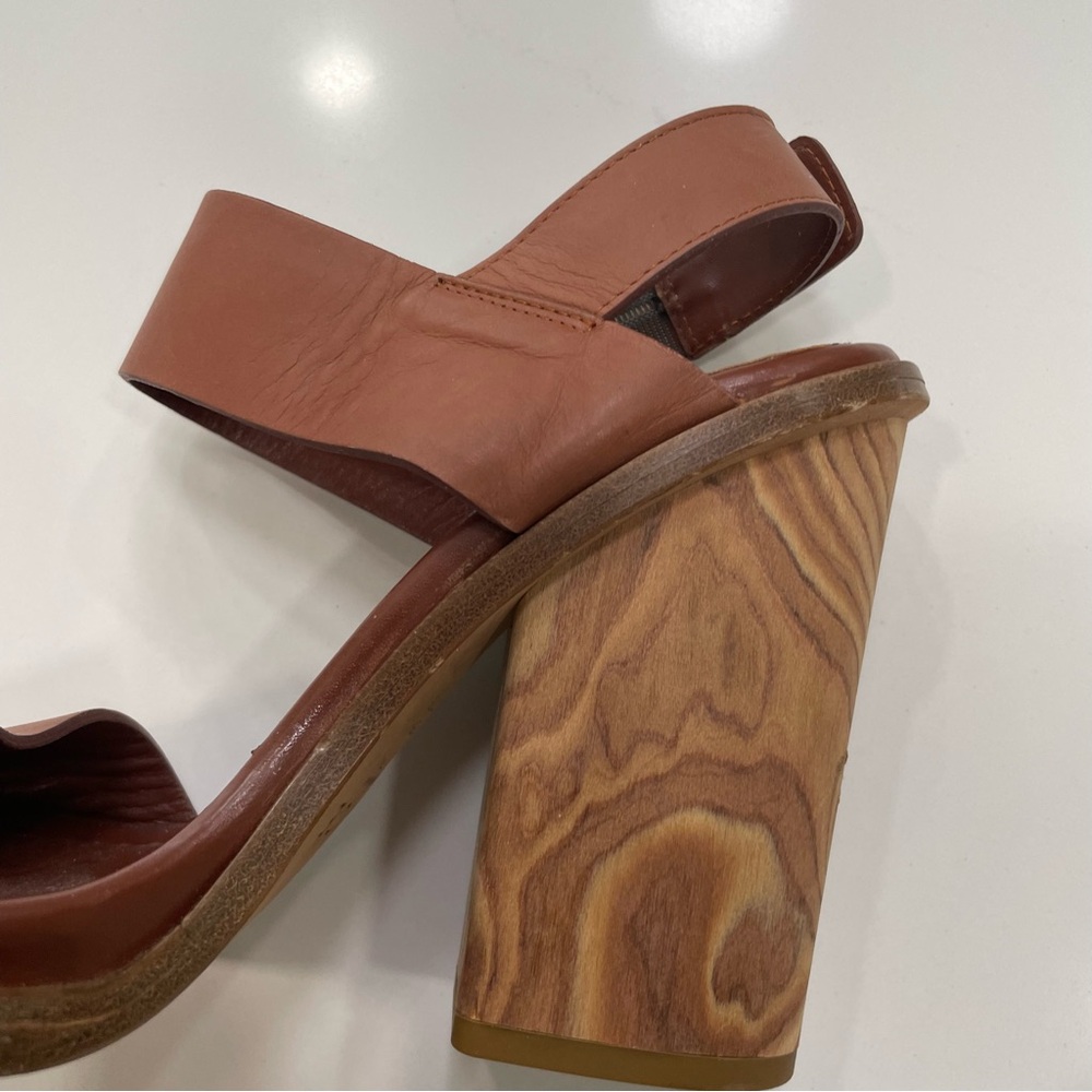 Vince wood Block Heel Sandals - Picture 11 of 15